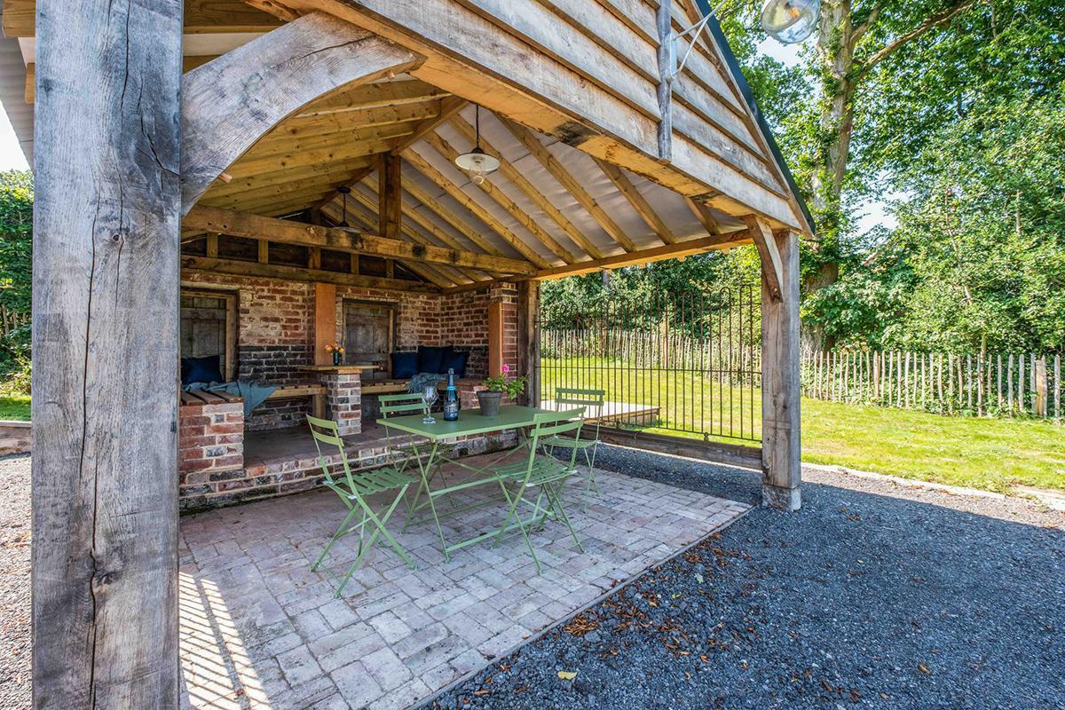 The Kennels interior